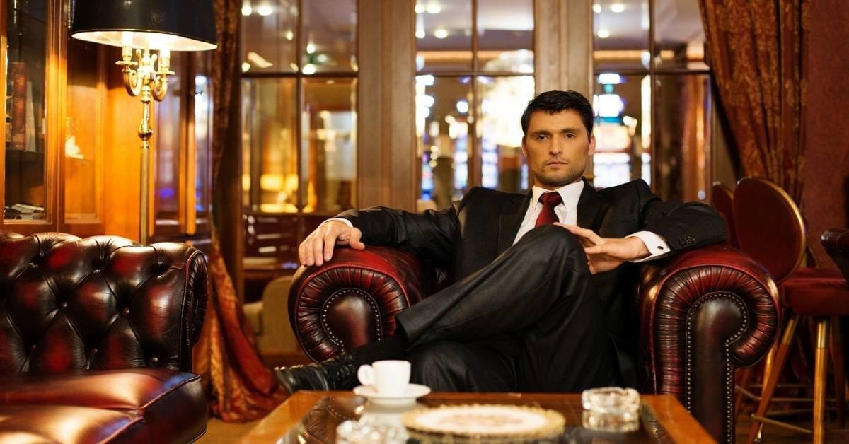 Bagaimana Orang Kaya Membina Belanjawan yang Menjana Kekayaan